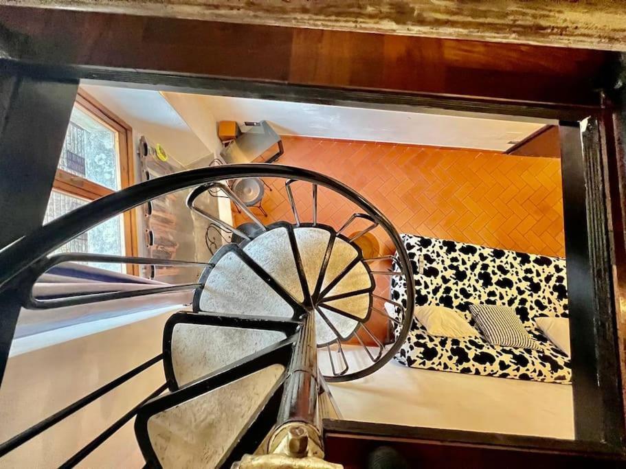 Old Town Florence- Love Apartment エクステリア 写真