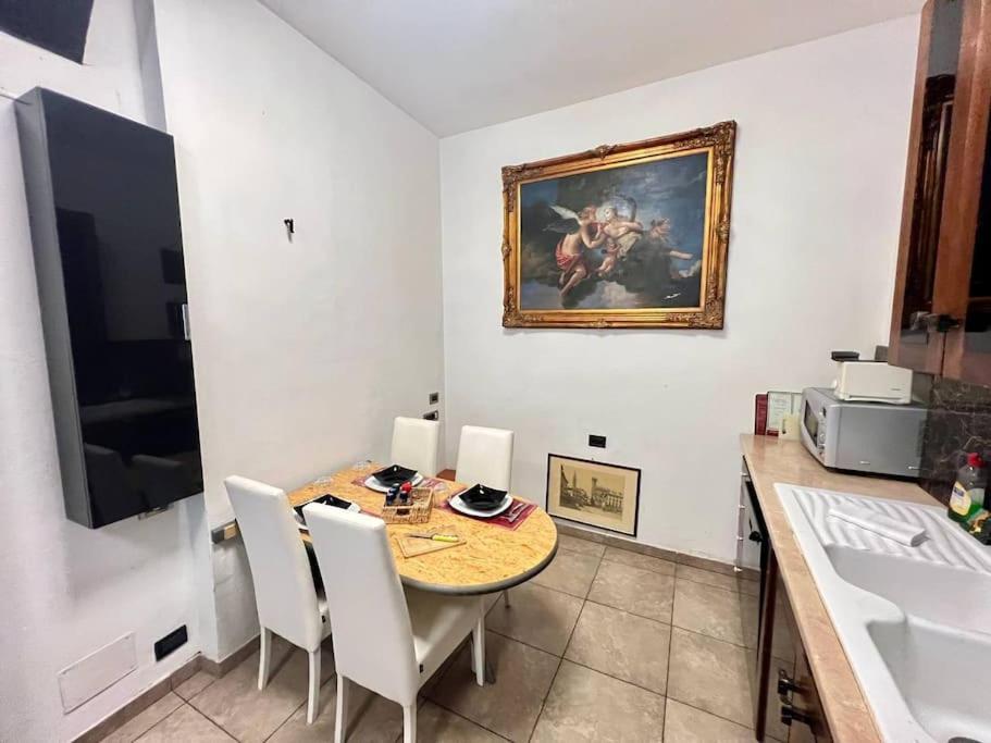 Old Town Florence- Love Apartment エクステリア 写真
